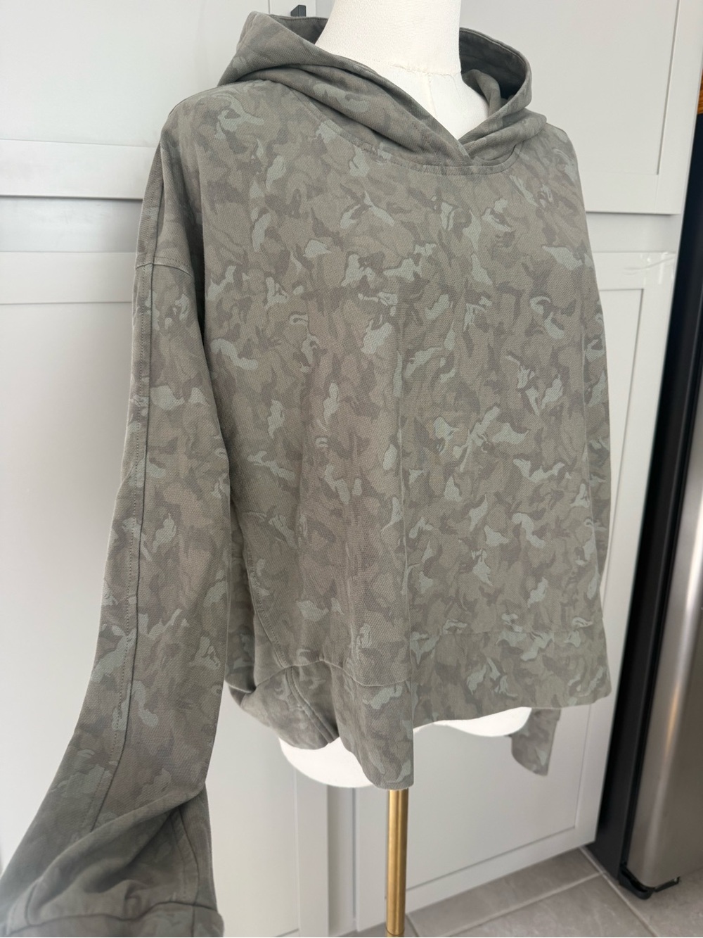 Athleta Camo Hooded Pullover Sweatshirt